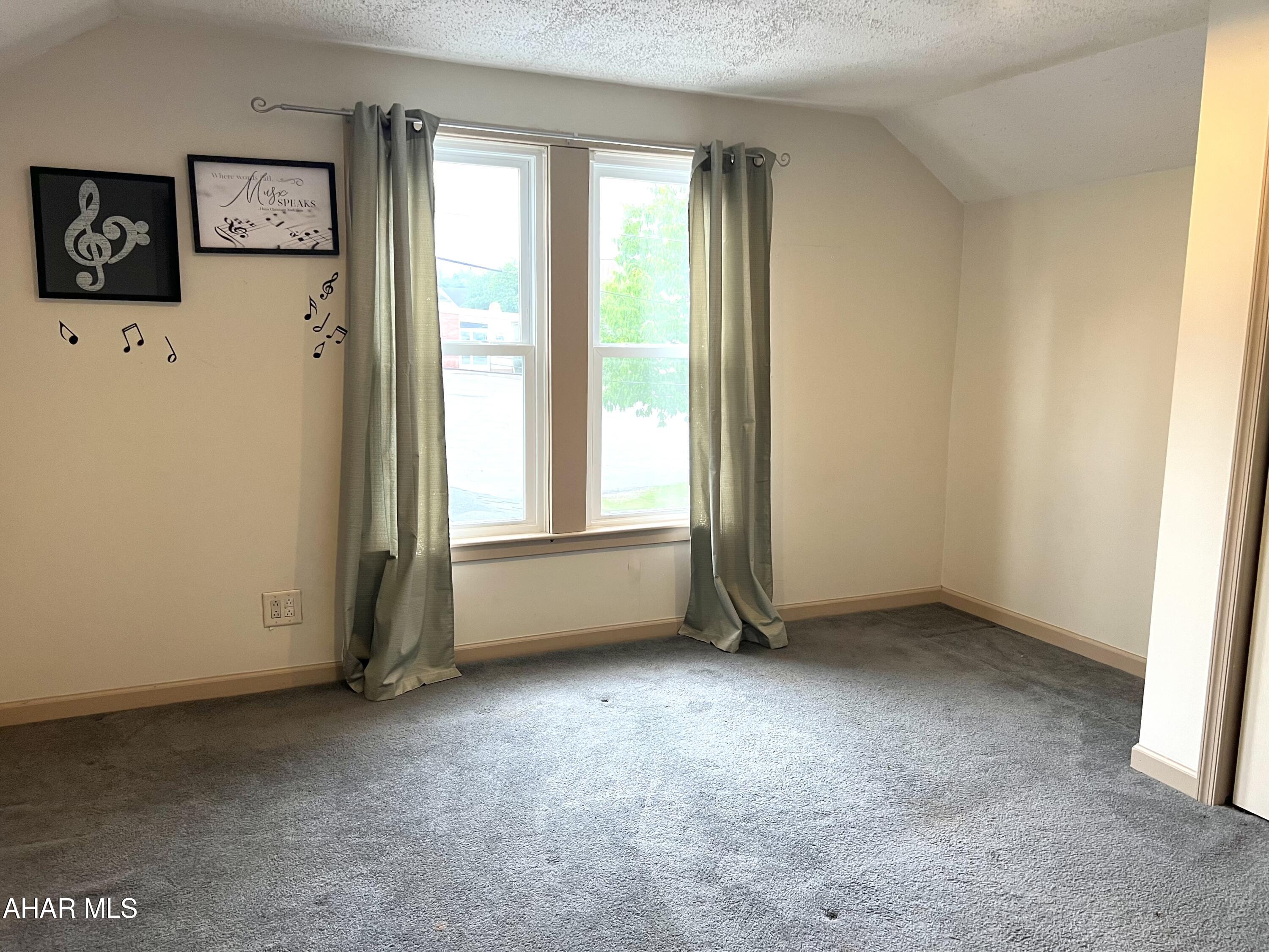 Lakemont - Residential