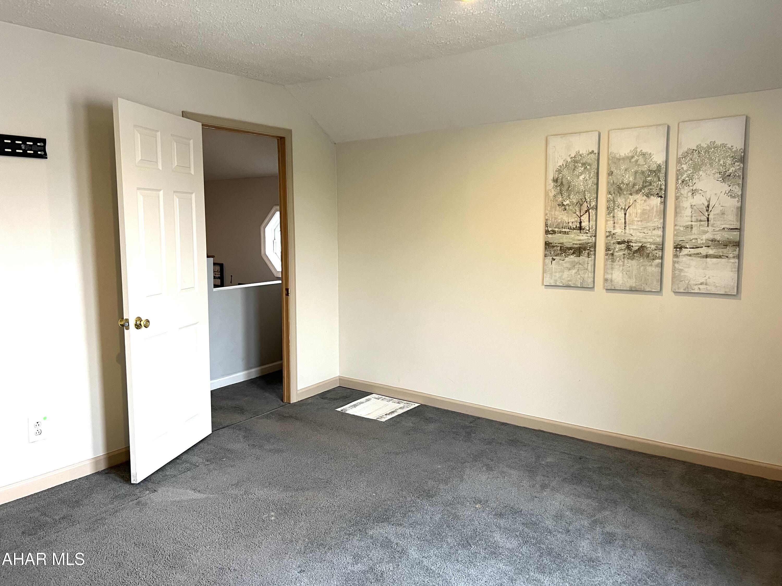 Lakemont - Residential