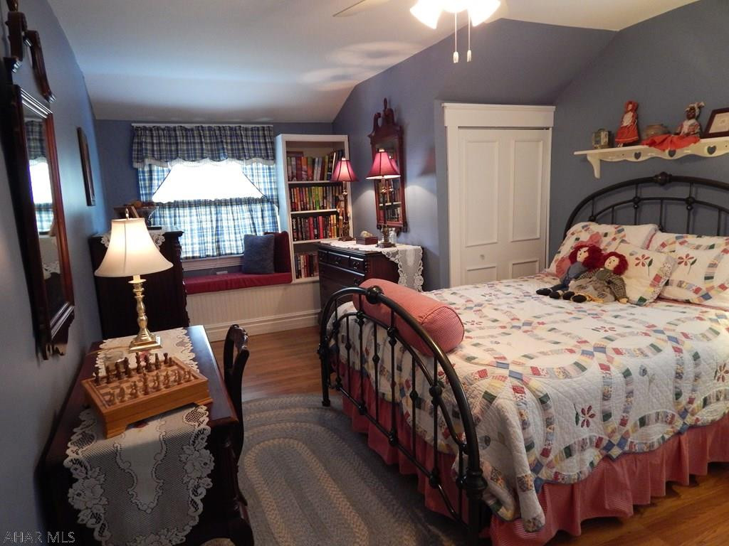 Unknown - Residential