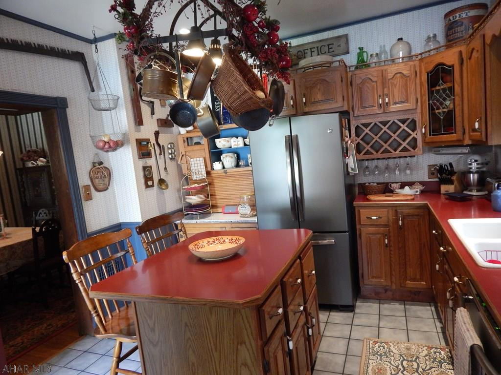 Unknown - Residential