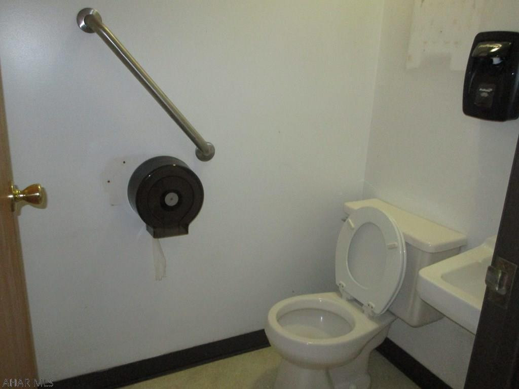 Unknown - Commercial Sale