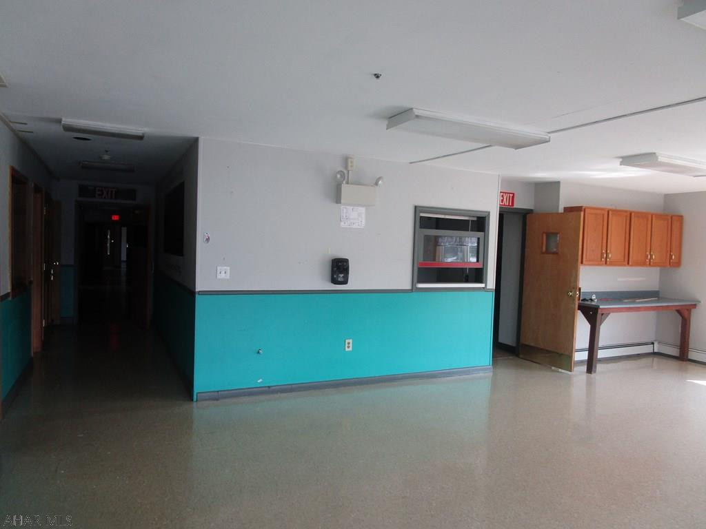 Unknown - Commercial Sale