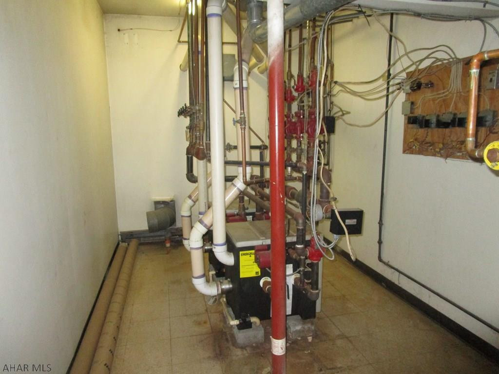 Unknown - Commercial Sale