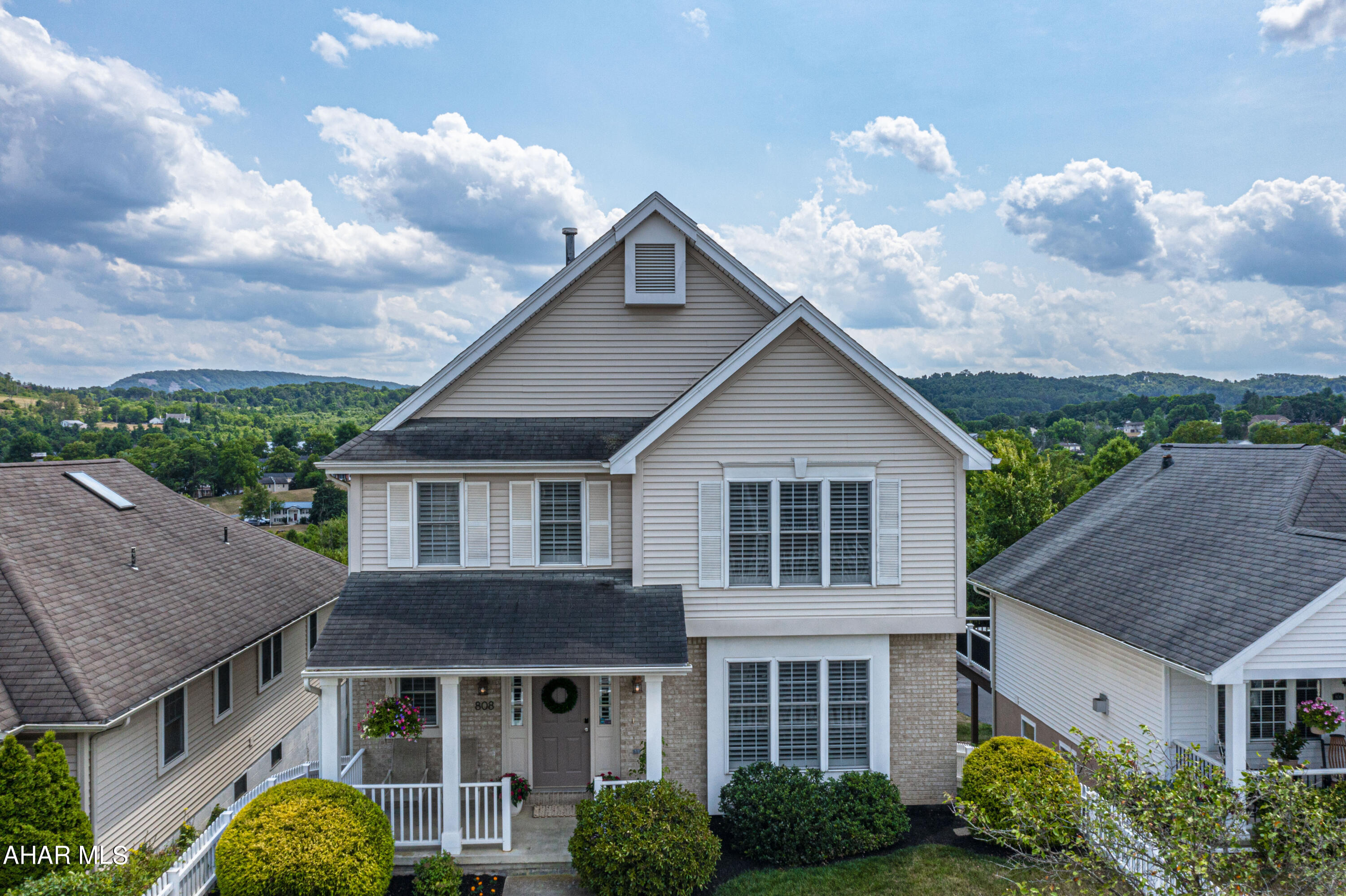 Holiday Hills - Residential