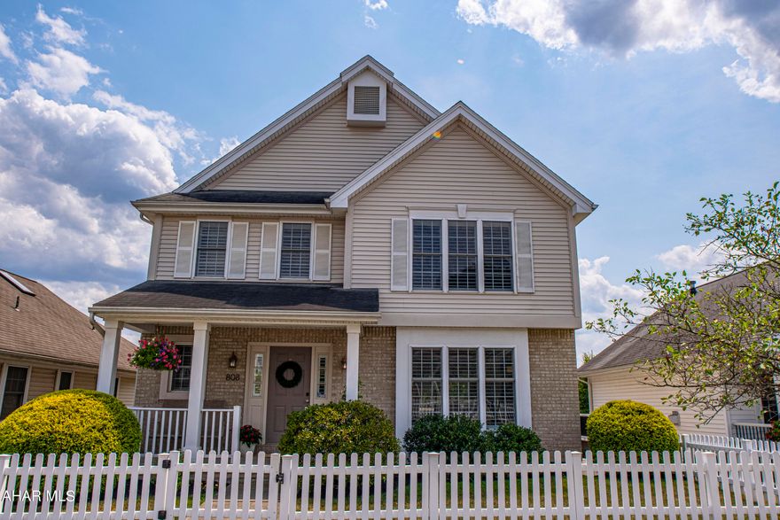 GORGEOUS GEM of a home in the heart of the quaint & well sought-after neighborhood of Holliday Hills. 

This 3 bedroom 2 full bath home is move-in ready, you will walk right into the spacious light and airy living room open to the dining room area with walk out access to the large deck area. The natural light will keep the kitchen bright and inviting and it includes an eat-in dining area & huge walk-in pantry plus another walk-out access to the deck which is perfect for entertaining your guests or relaxing with your morning coffee. There is also a half bathroom conveniently located in the entryway for your guests.

The 2nd floor features: Primary bedroom with ensuite, and two additional bedrooms with a shared full bathroom.

The finished basement features a family room with gas fireplace,  built-in workshop, and plenty of storage in the utility room and closet. The basement also has walk-out access to the backyard and off-street alley parking.

Move your family and your pets right in!! Schedule your showing today!

Open house: Sunday, July 21st from 1:00-3:00.