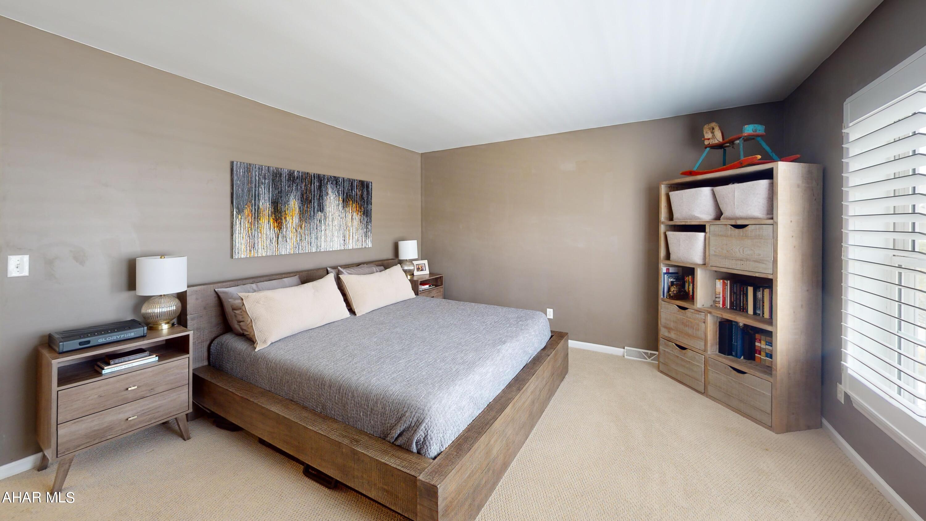 Holiday Hills - Residential