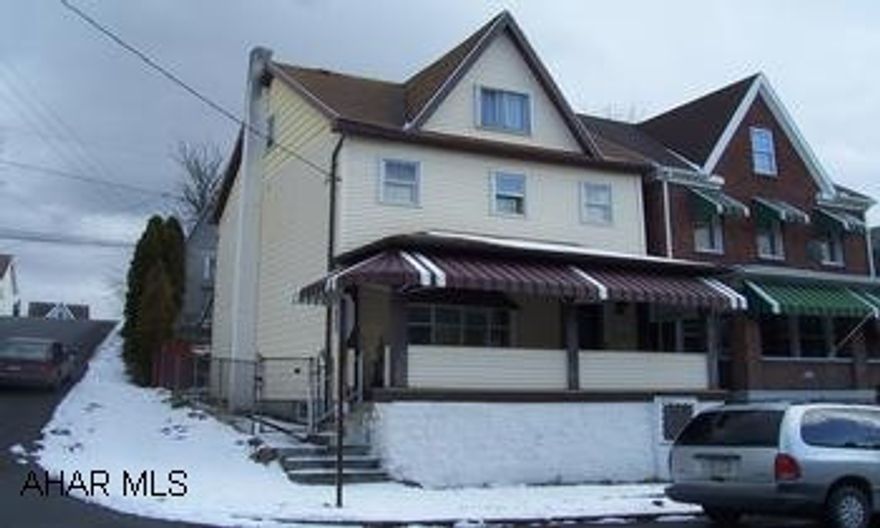 Newly remodeled. Like brand new inside. Extra large 2 story garage. Realtor Owned