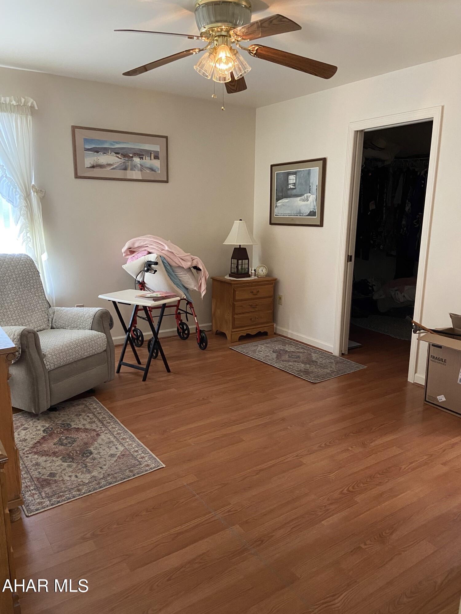 Holiday Hills - Residential