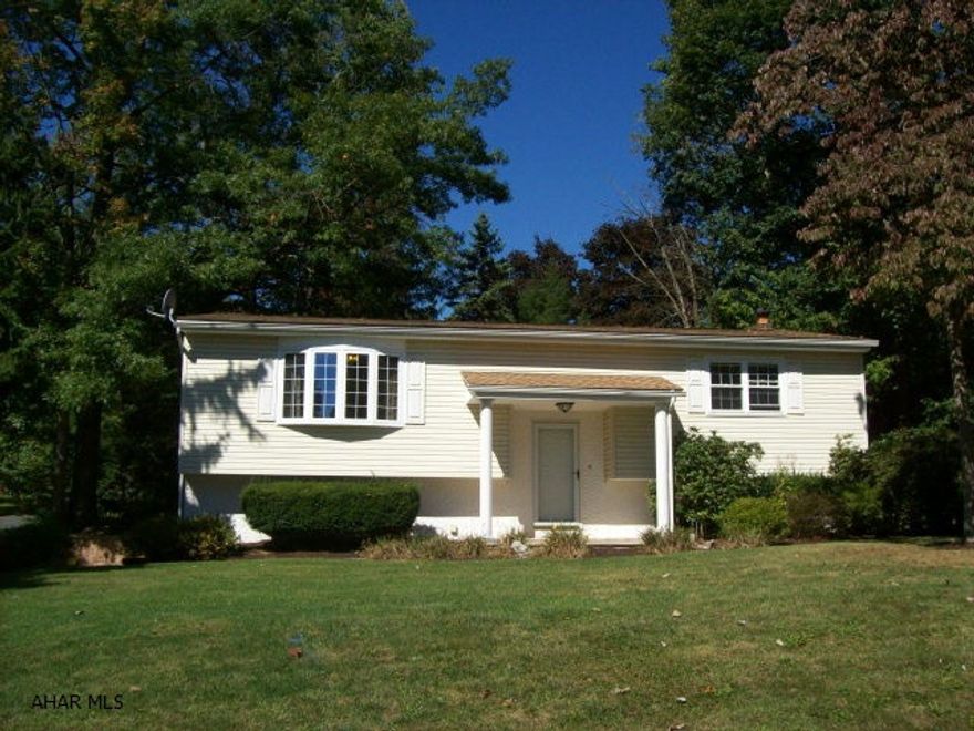 Beautiful corner lot, mature trees for shade and privacy. Beautiful open eat-in kitchen, finished lower level with family room and bonus room that could be a bedroom. Laundry is in basement. Home has large attached 2 car garage. Home offers custom blinds, thermo weld frame windows, energy efficient and open for easy cleaning. Home has newer hot water tank and furnace. Appliance warranties and manuals are available for new buyer. Home offers 3 zone heating and the garage is also heated.