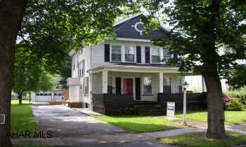 Llyswen - Residential