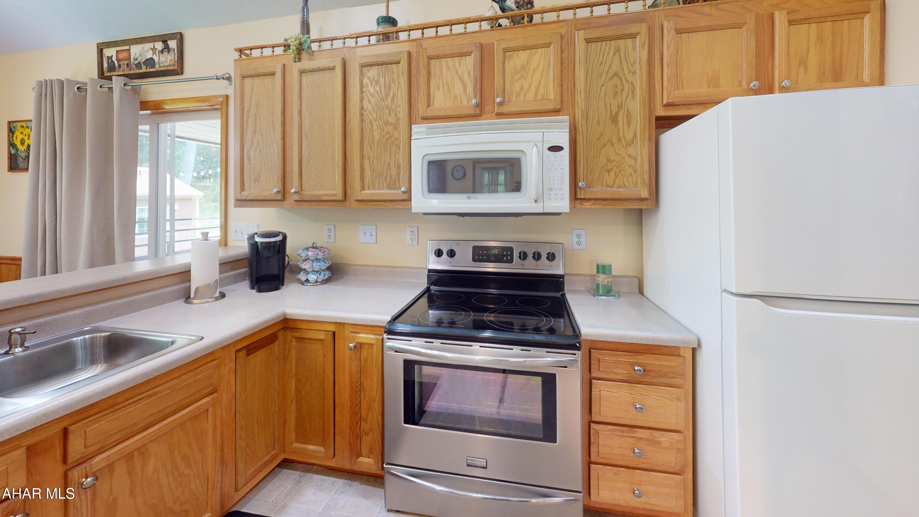 Glendale Yearound - Residential