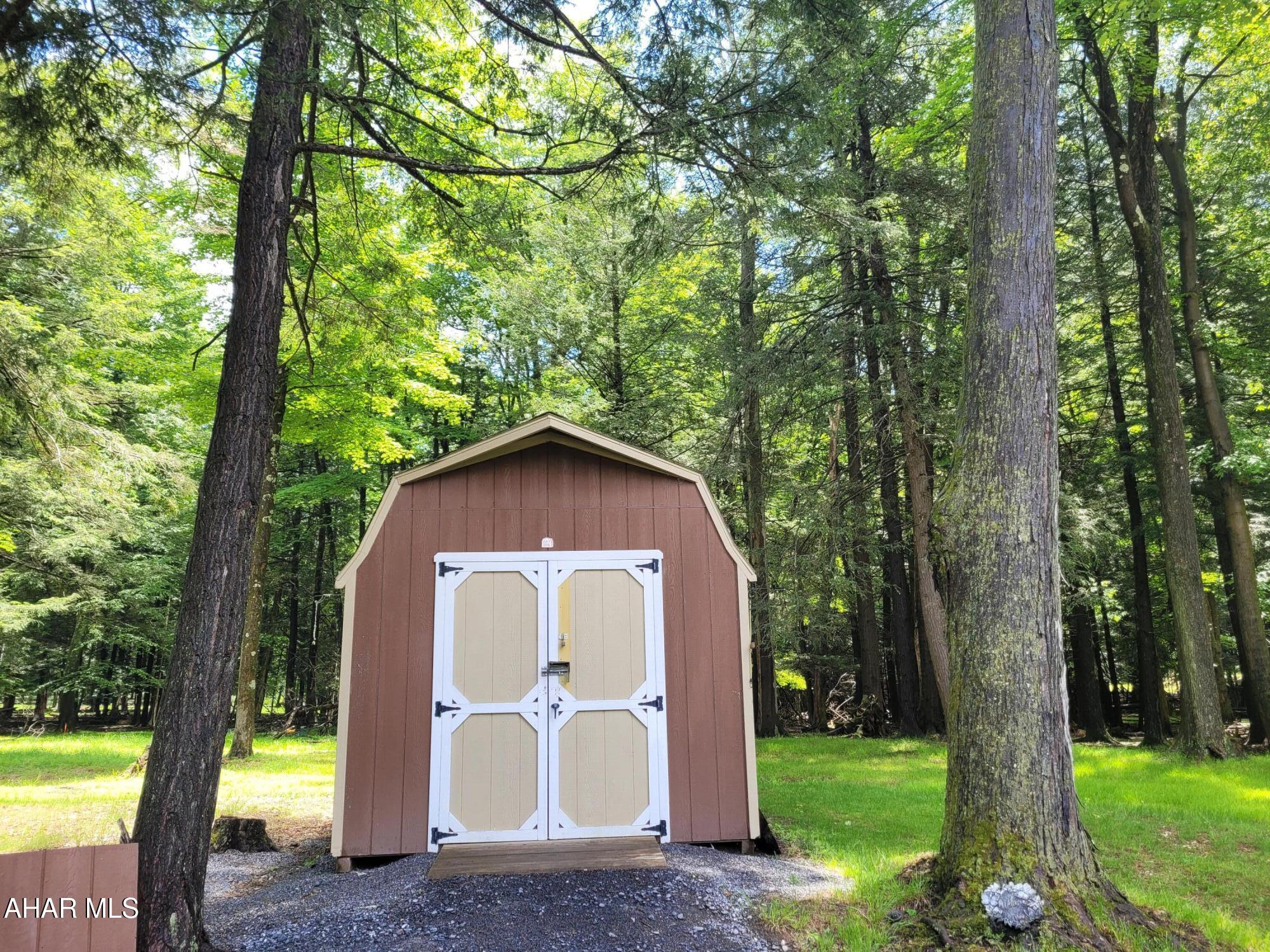 Glendale Yearound - Residential