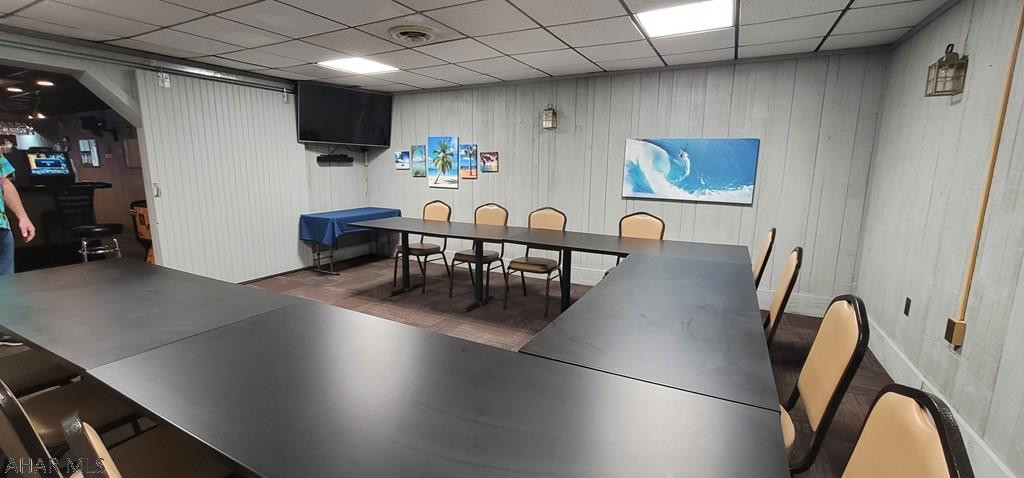 Unknown - Commercial Sale