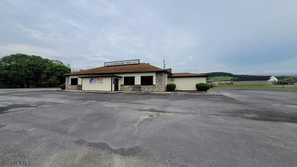 Unknown - Commercial Sale