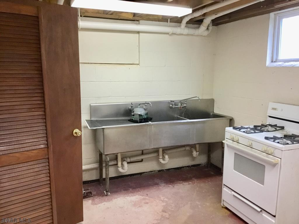 Sinking Valley - Residential