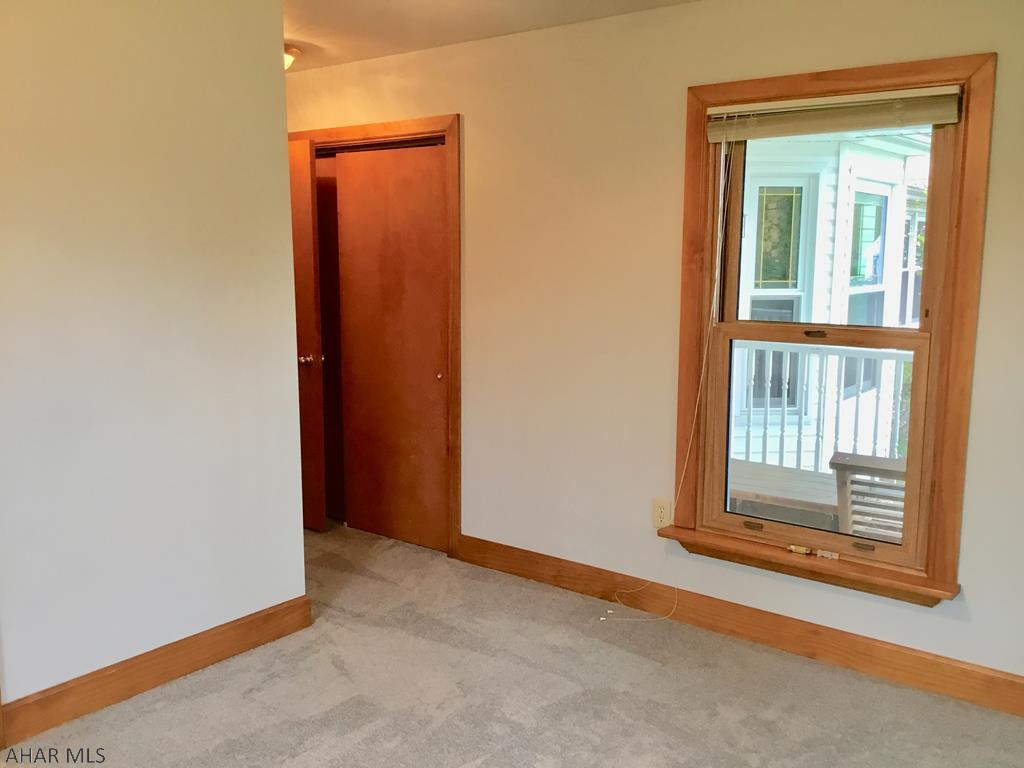 Sinking Valley - Residential