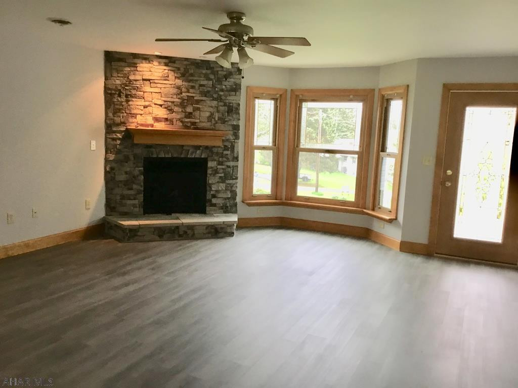 Sinking Valley - Residential