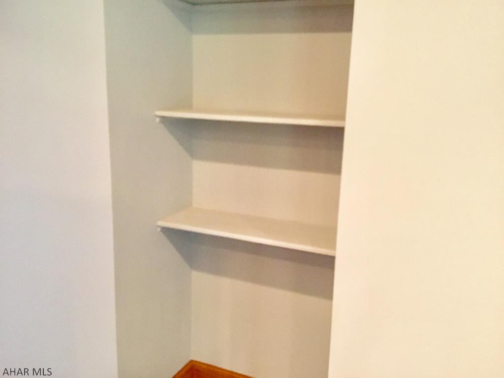 Sinking Valley - Residential