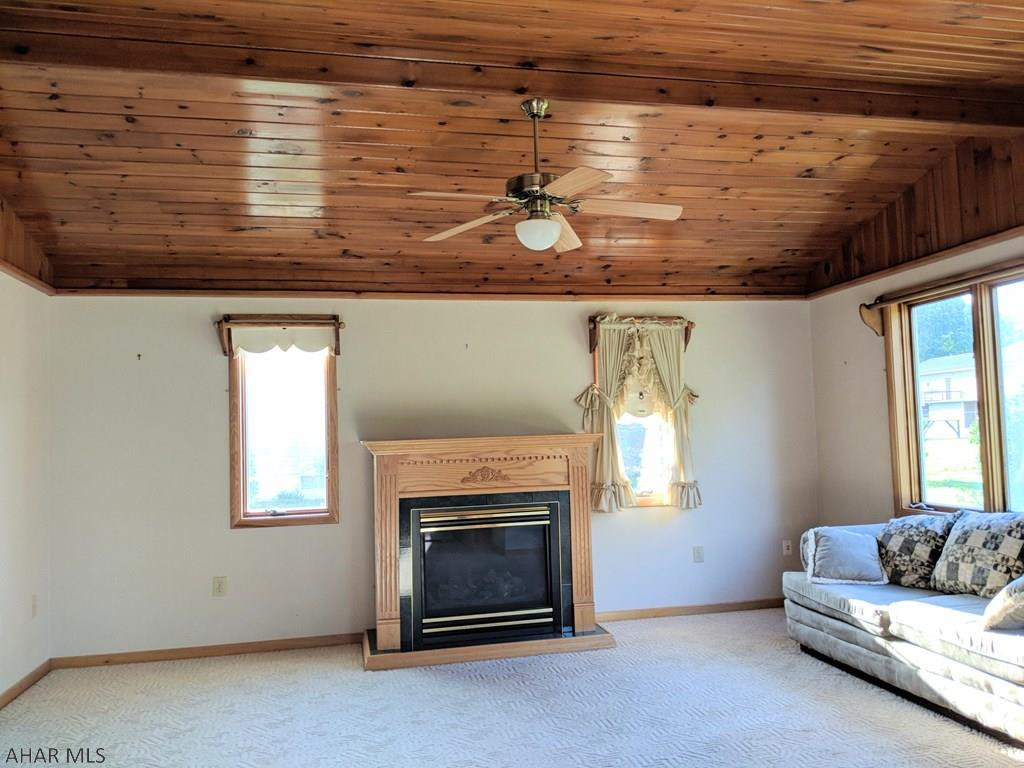 Foot of Ten - Residential