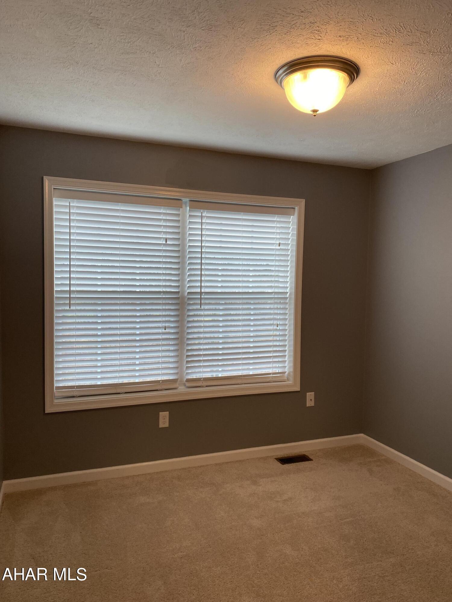 Harvest Glen - Residential