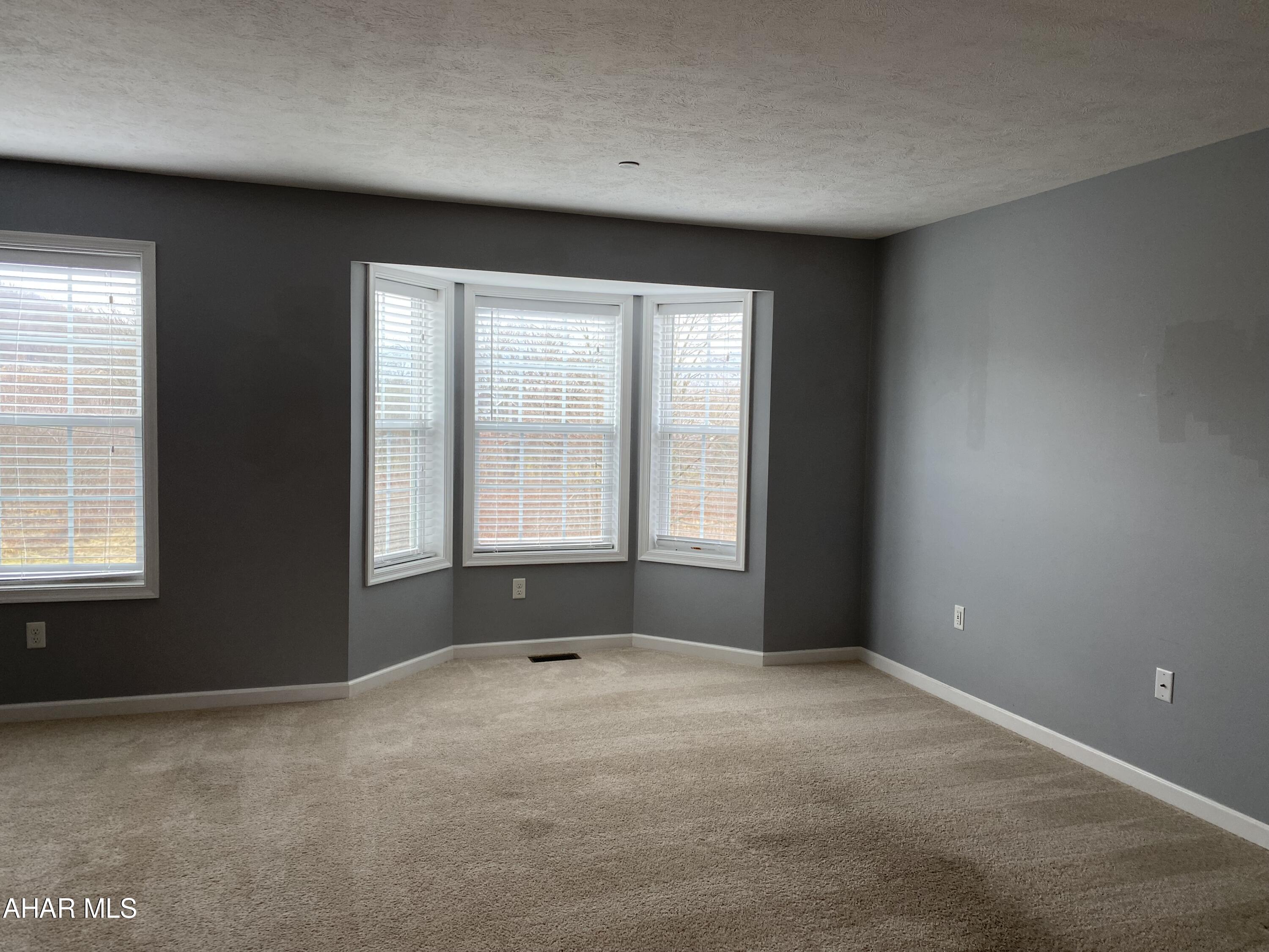 Harvest Glen - Residential