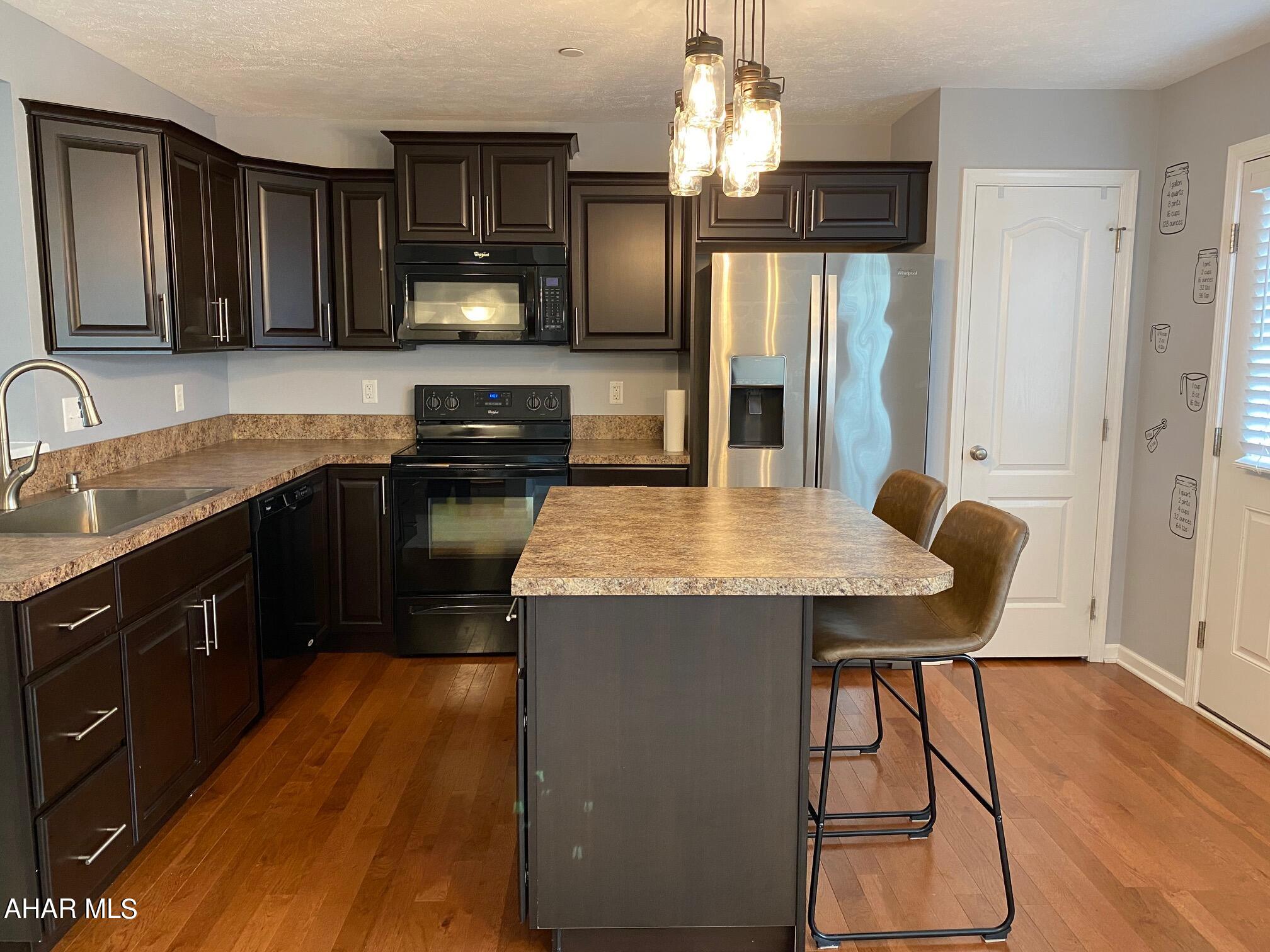 Harvest Glen - Residential