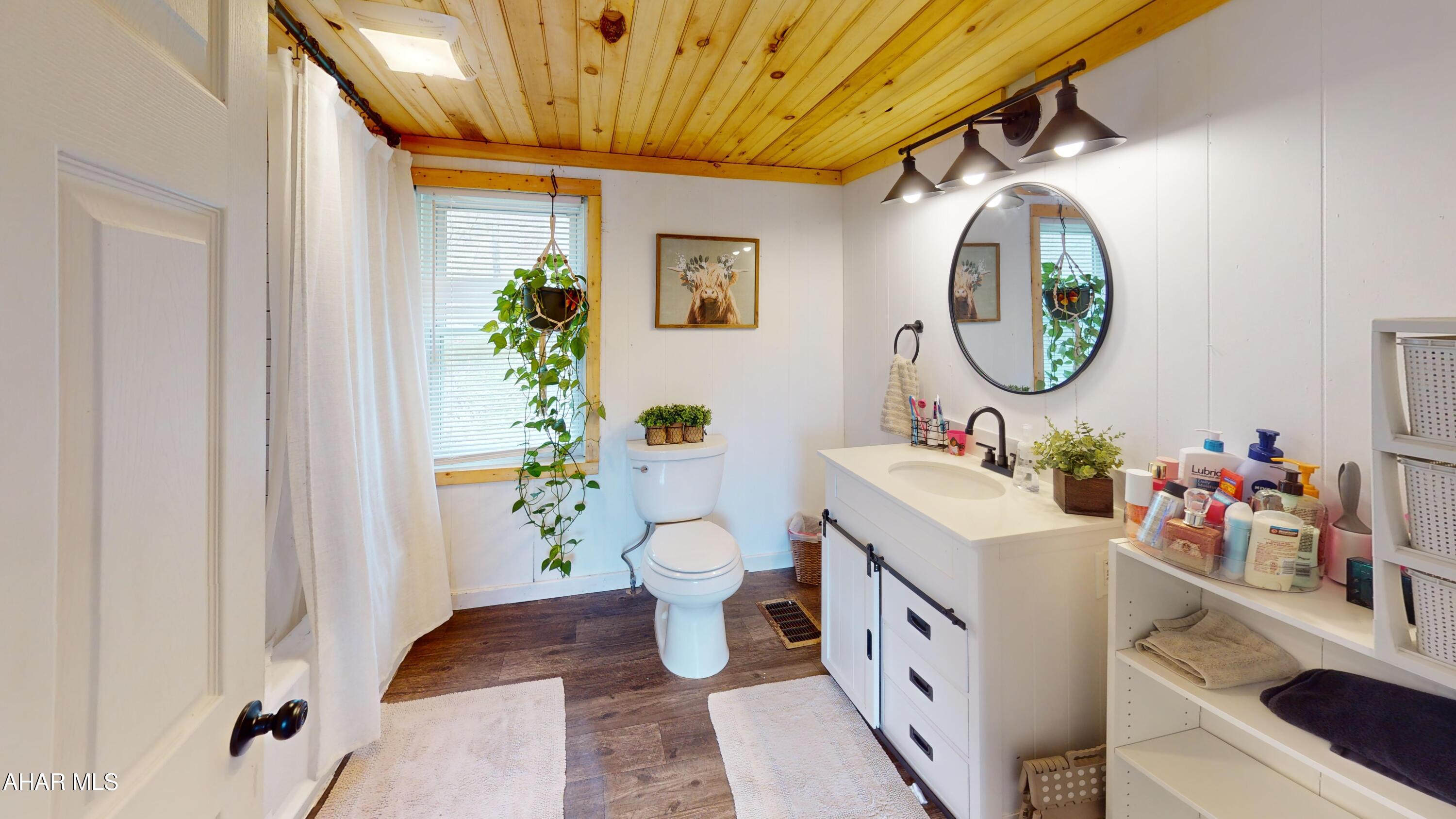 Catherine Township - Residential