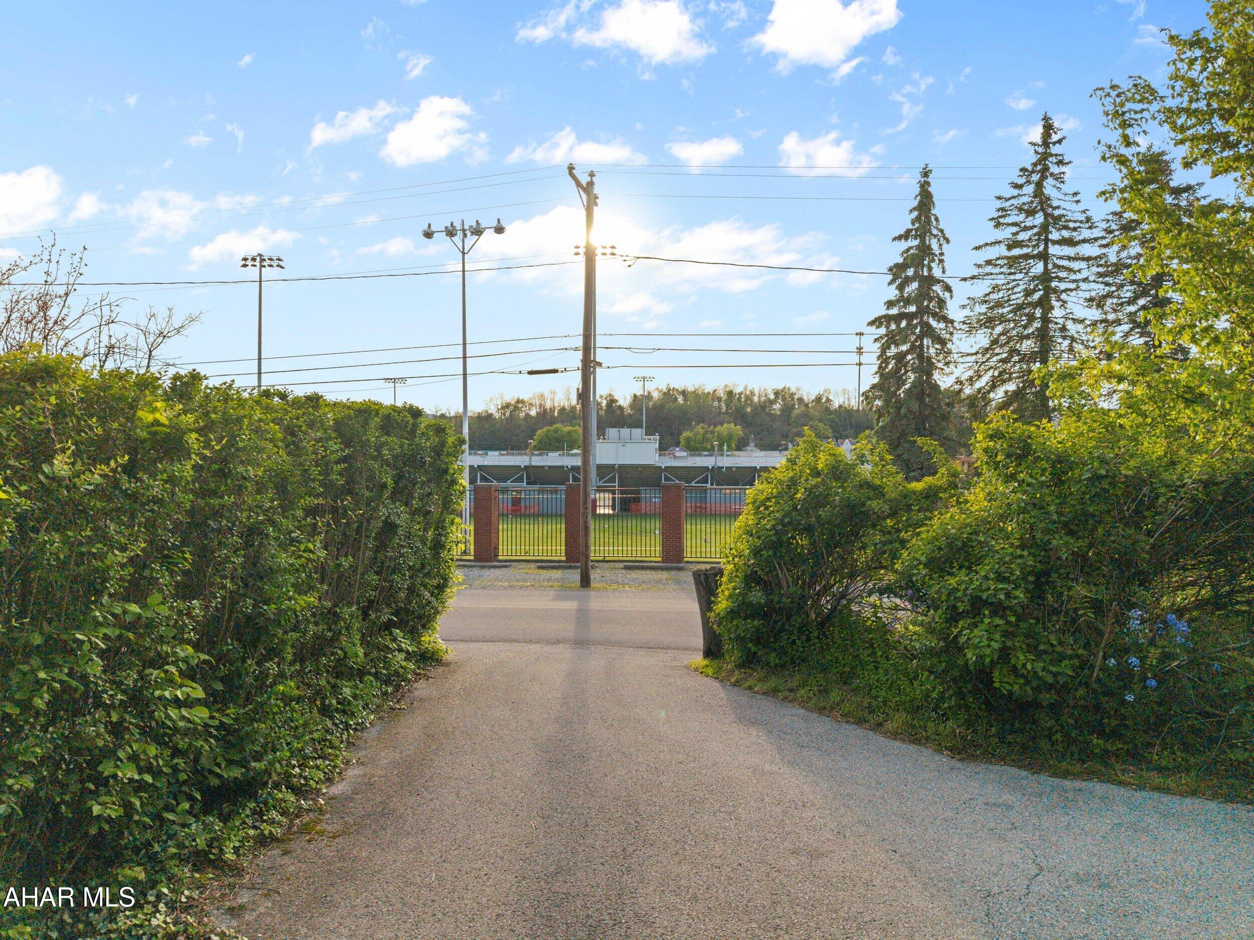 Mansion Park - Residential