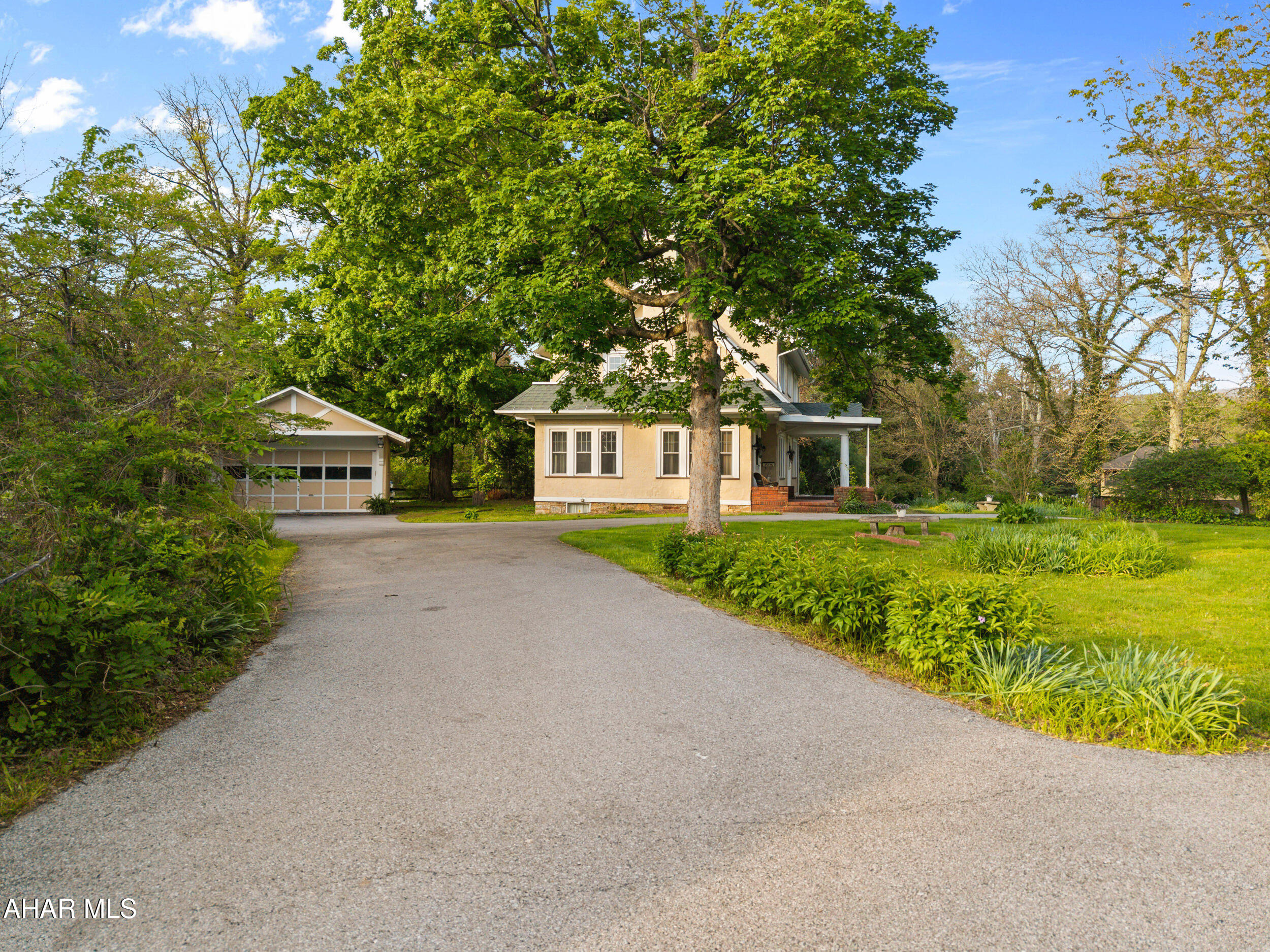 Mansion Park - Residential