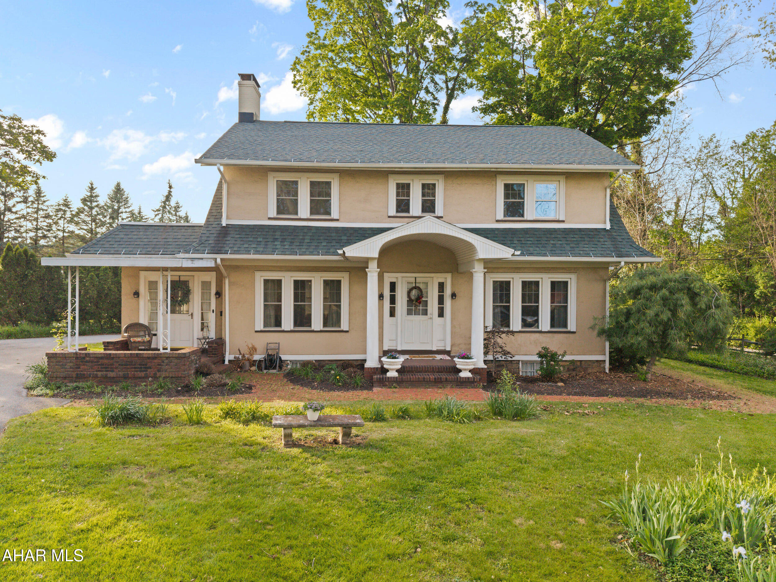 Mansion Park - Residential
