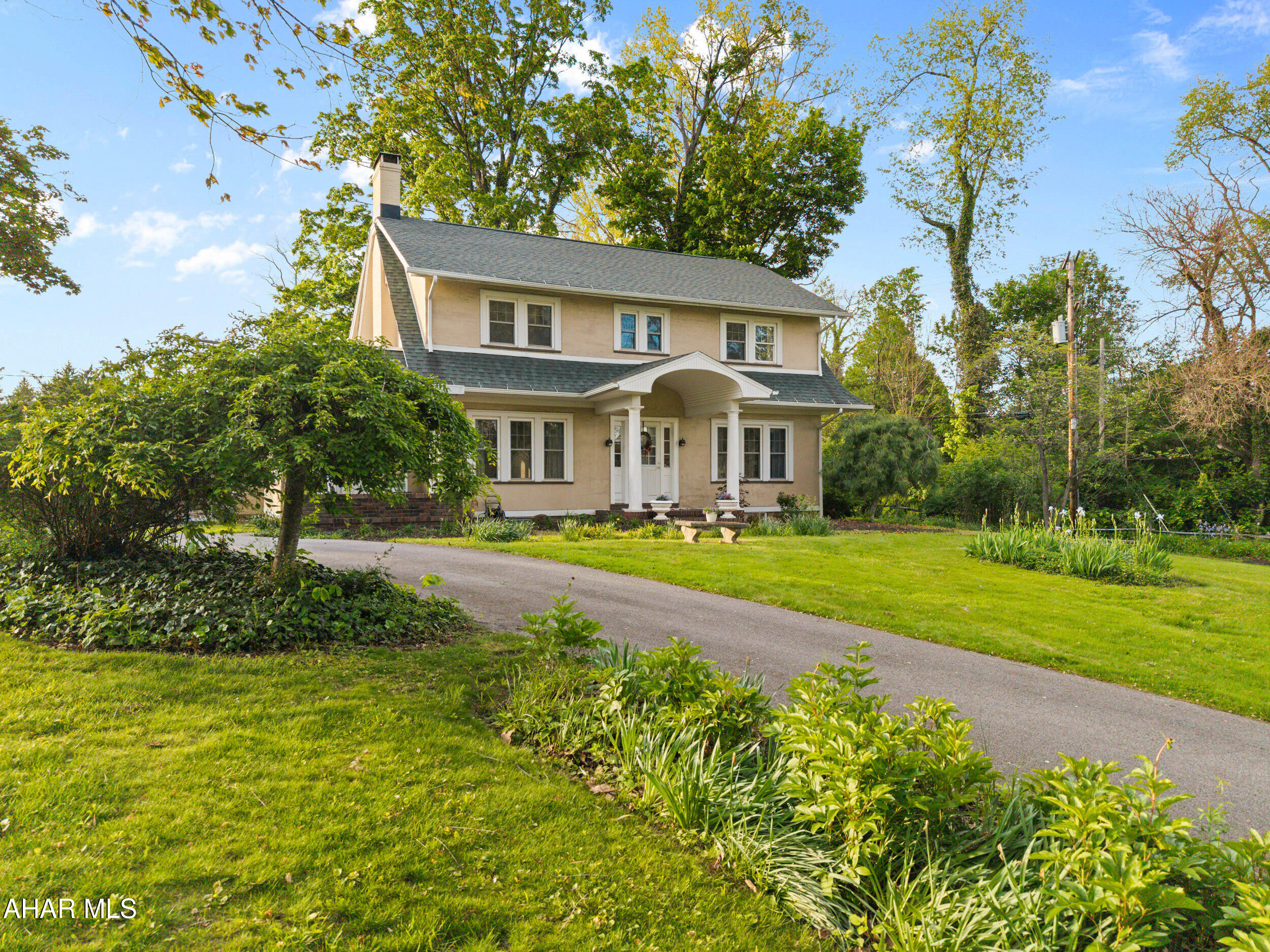 Mansion Park - Residential