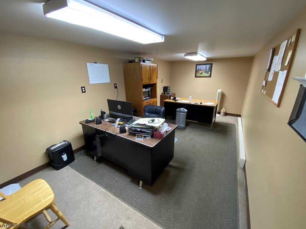 Unknown - Commercial Sale