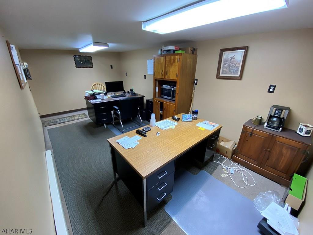 Unknown - Commercial Sale