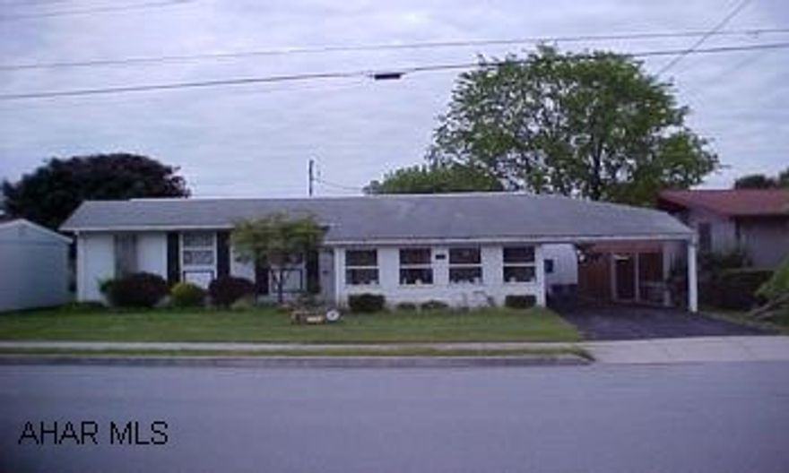 Nice 1 Story home with 2 sheds, carport, spacious living room, front and back enclosed sunporches. #J-809 Nice 1 Story home with 2 sheds, carport, spacious living room, front and back enclosed sunporches. #J-809