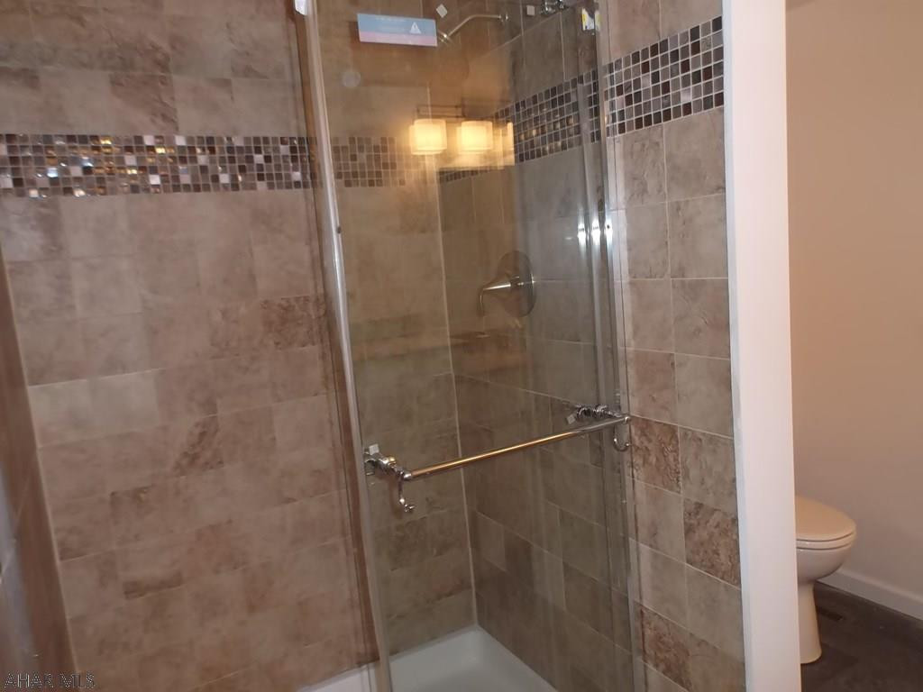 Maple Hollow - Residential