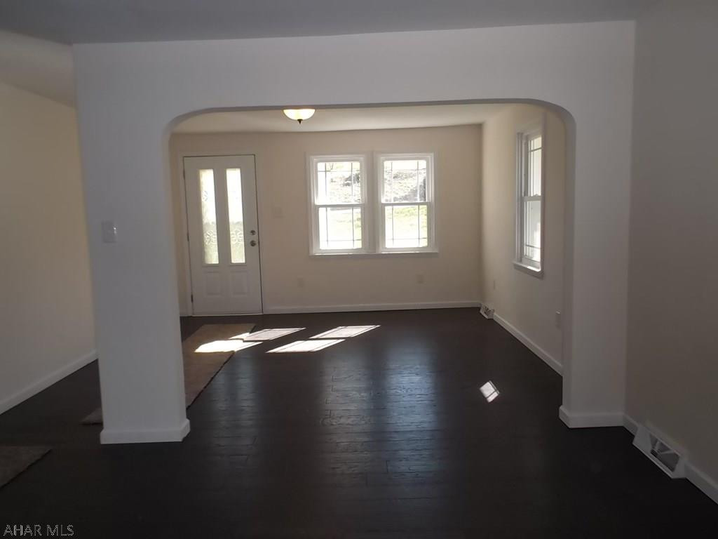 Maple Hollow - Residential