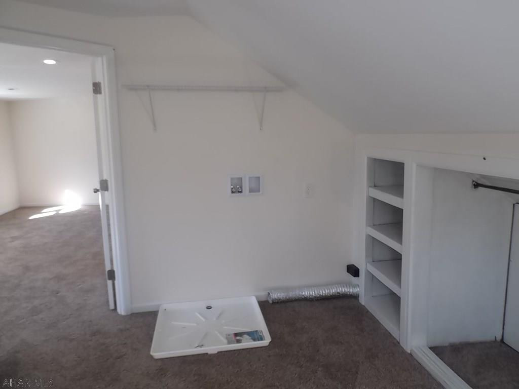 Maple Hollow - Residential