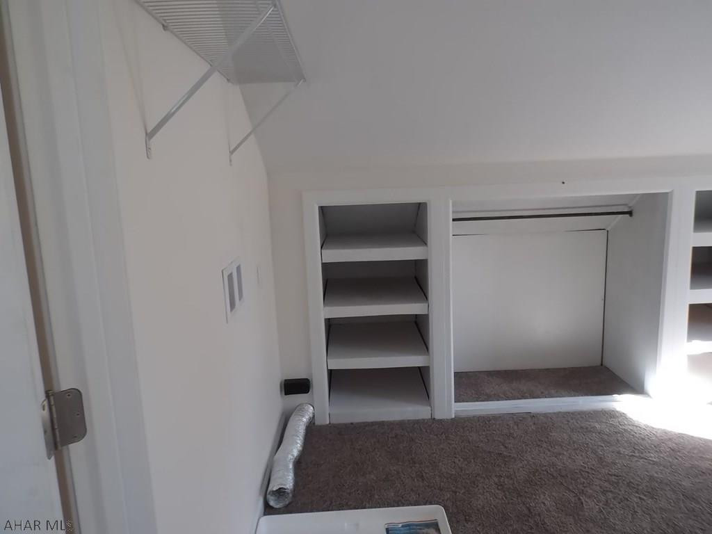 Maple Hollow - Residential