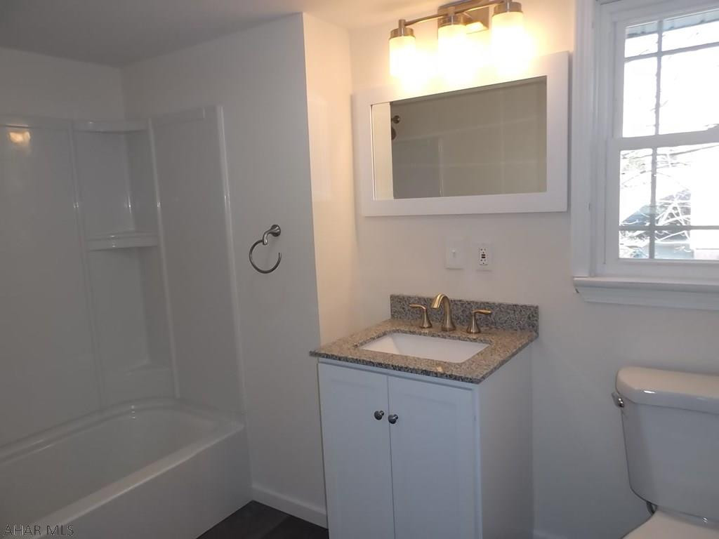 Maple Hollow - Residential