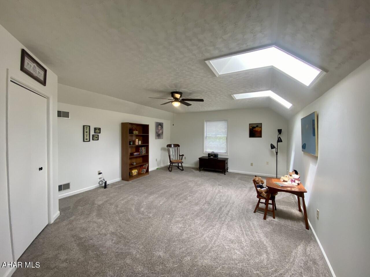 Scotch Valley - Residential