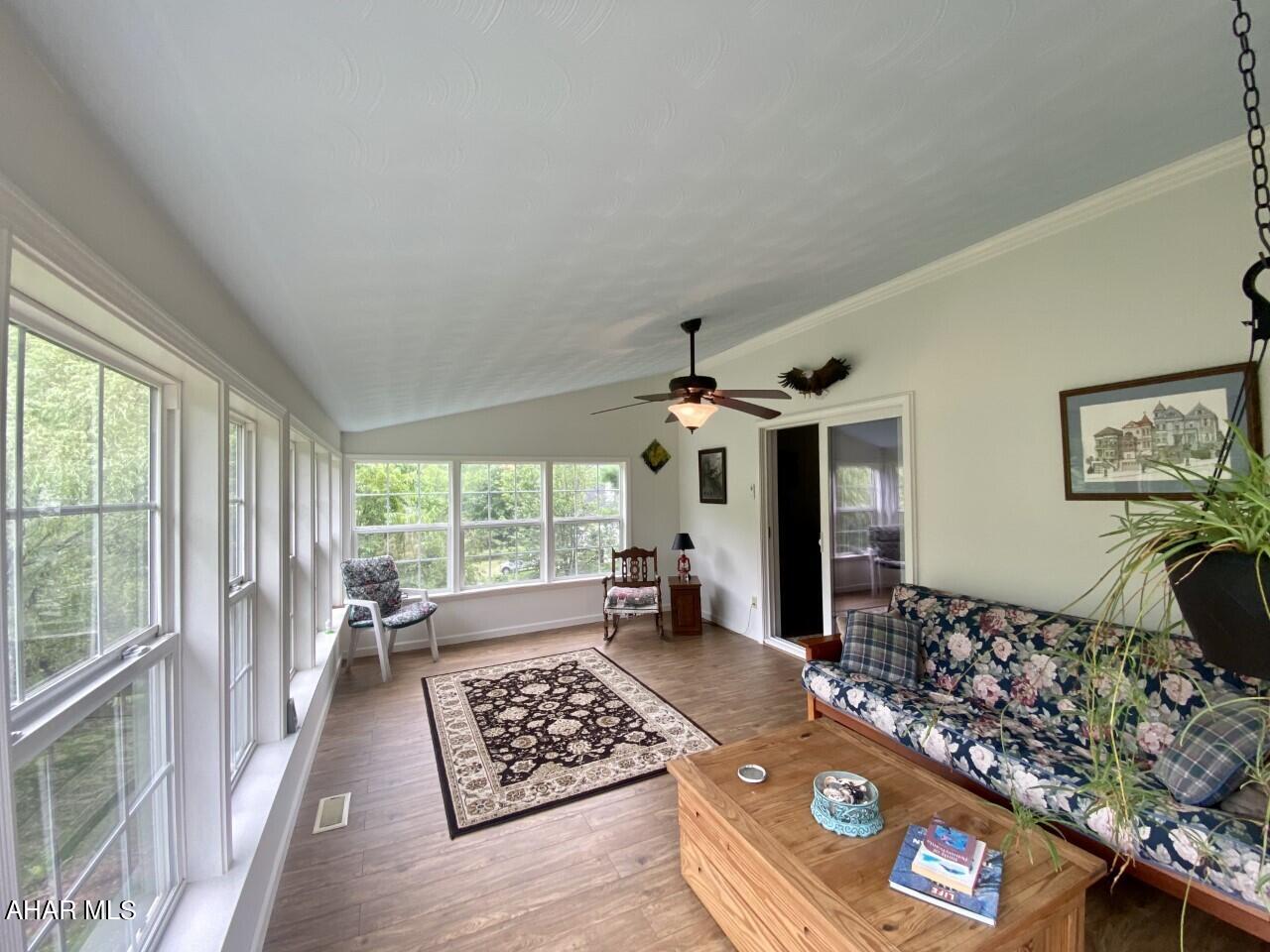 Scotch Valley - Residential