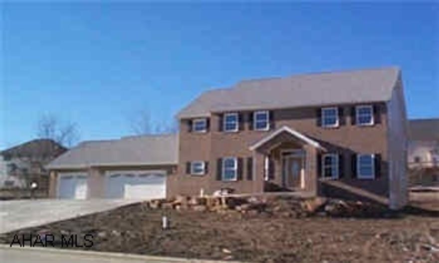 Open & Bright Layout-New Construction-Hardwood Floors-on 1st Floor-9ft ceilings-Mud room, Sec.Sys/C.Vac/Cent.H/AC/Seller is licensed realtor. Open Bright Layout-New Construction-Hardwood Floors-on 1st Floor-9ft ceilings-Mud Room/Cent.Vac/Sec.Sys/Cent.H/AC/Seller is licensed realtor