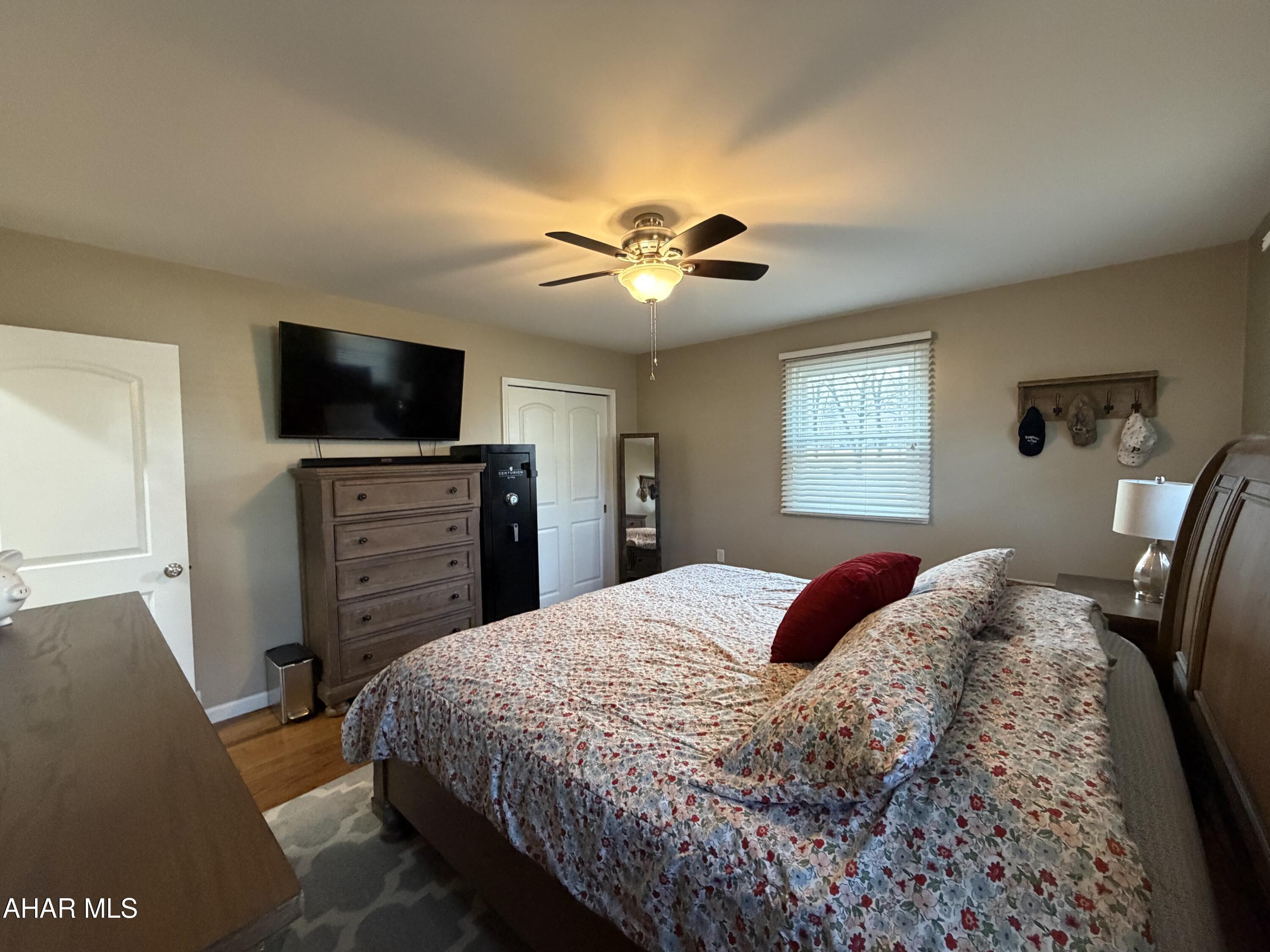 Juniata - Residential