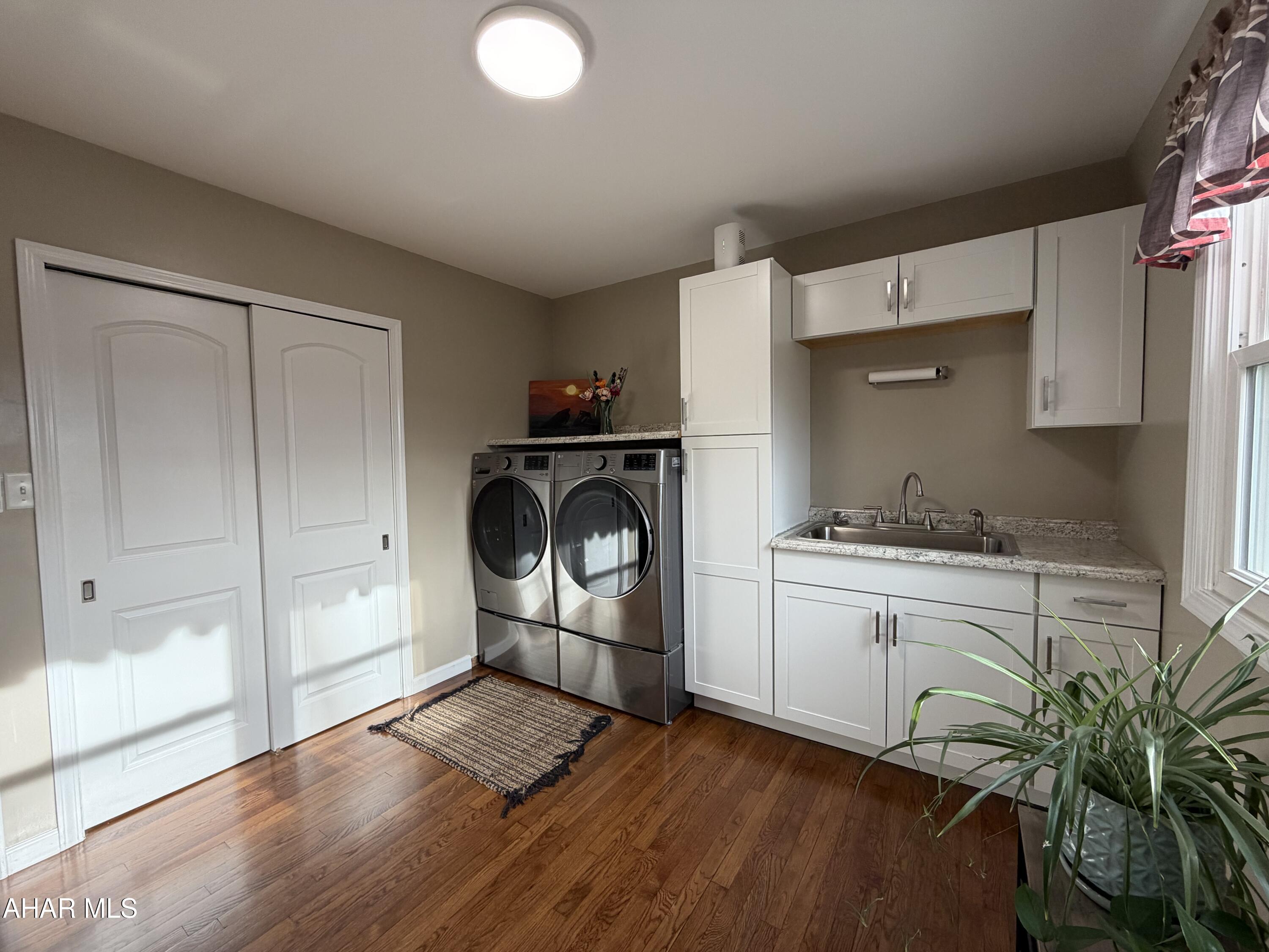 Juniata - Residential