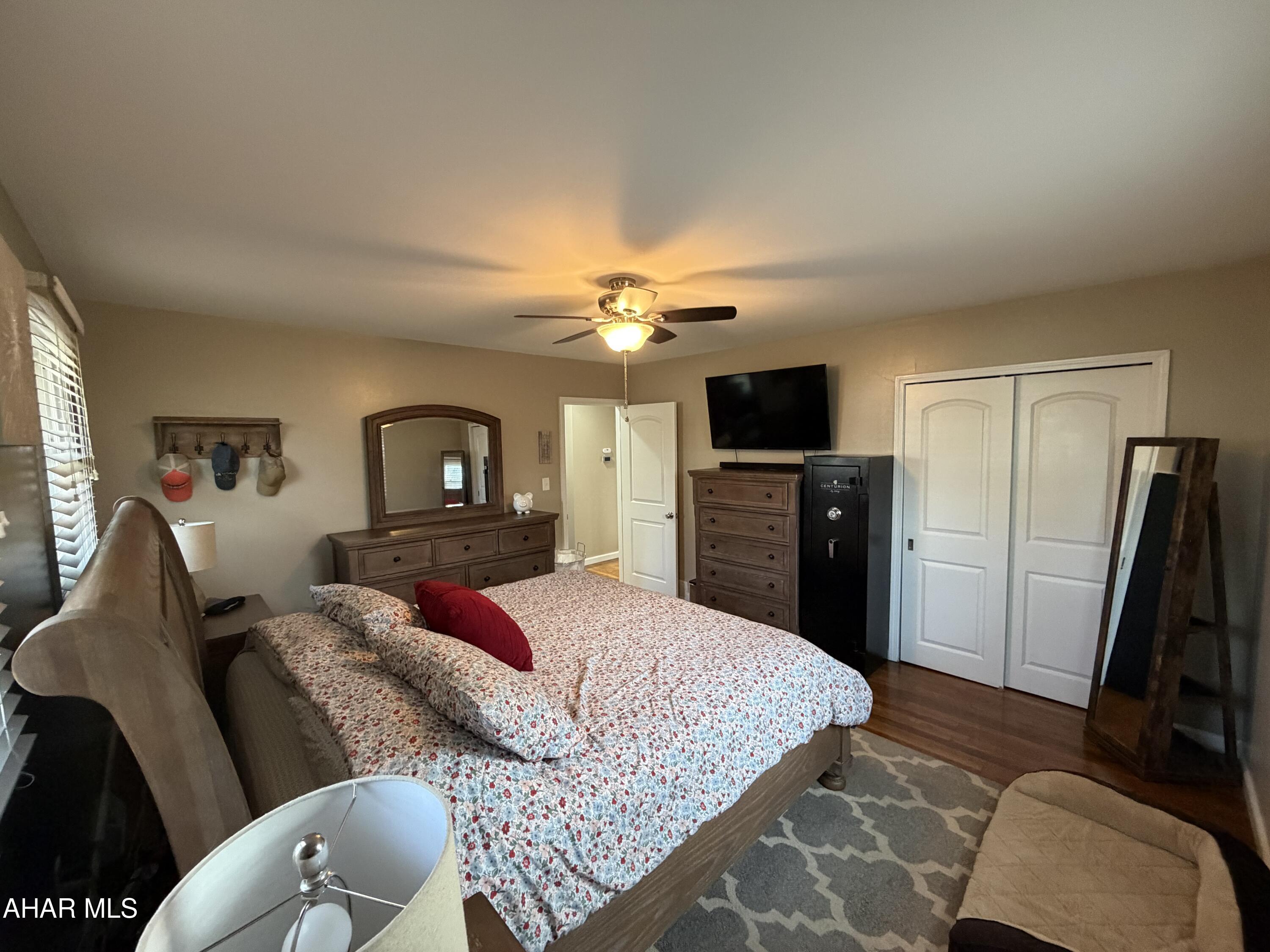 Juniata - Residential