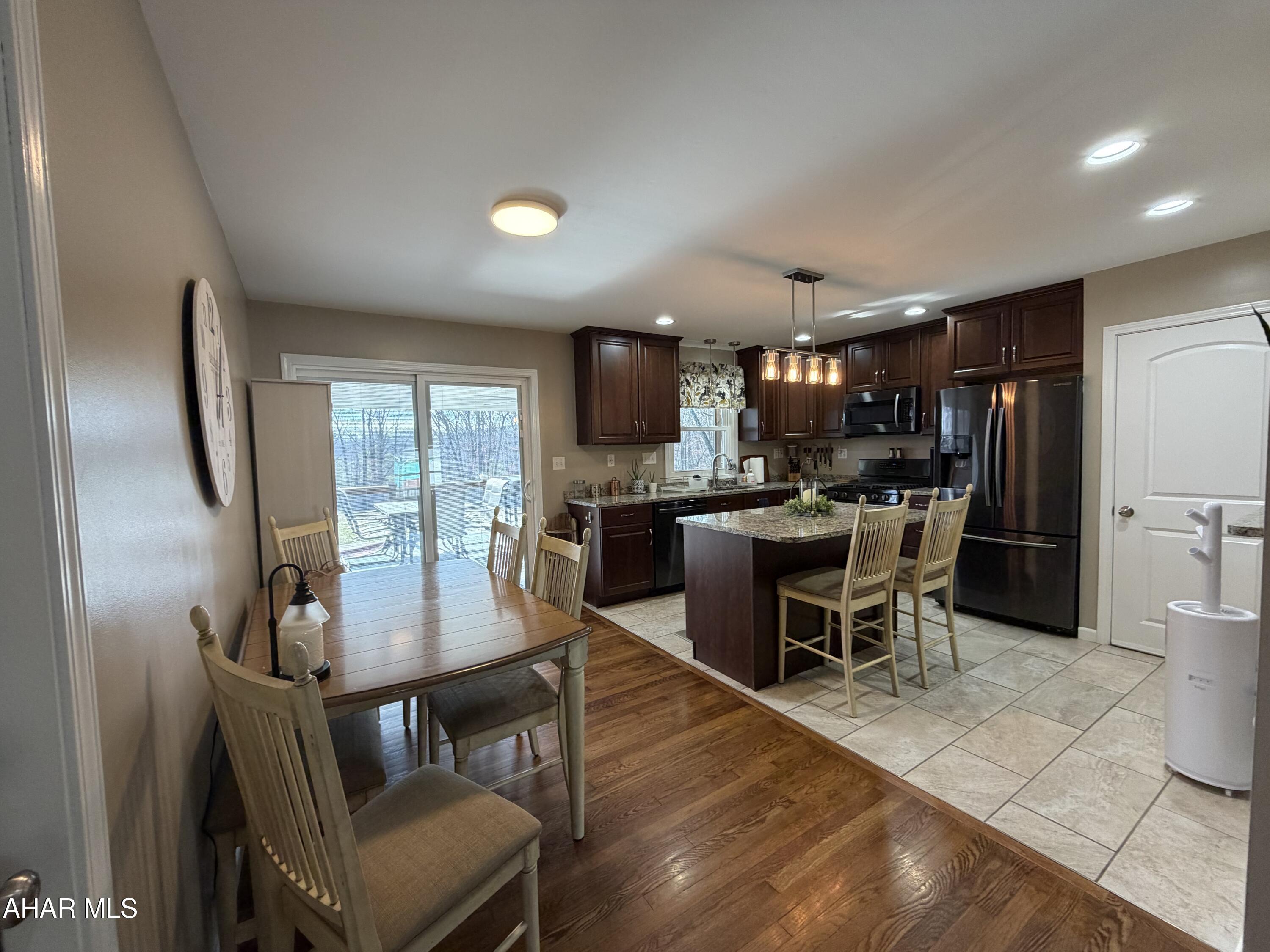 Juniata - Residential