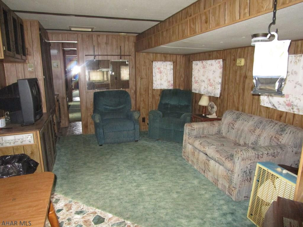 Glendale Yearound - Residential