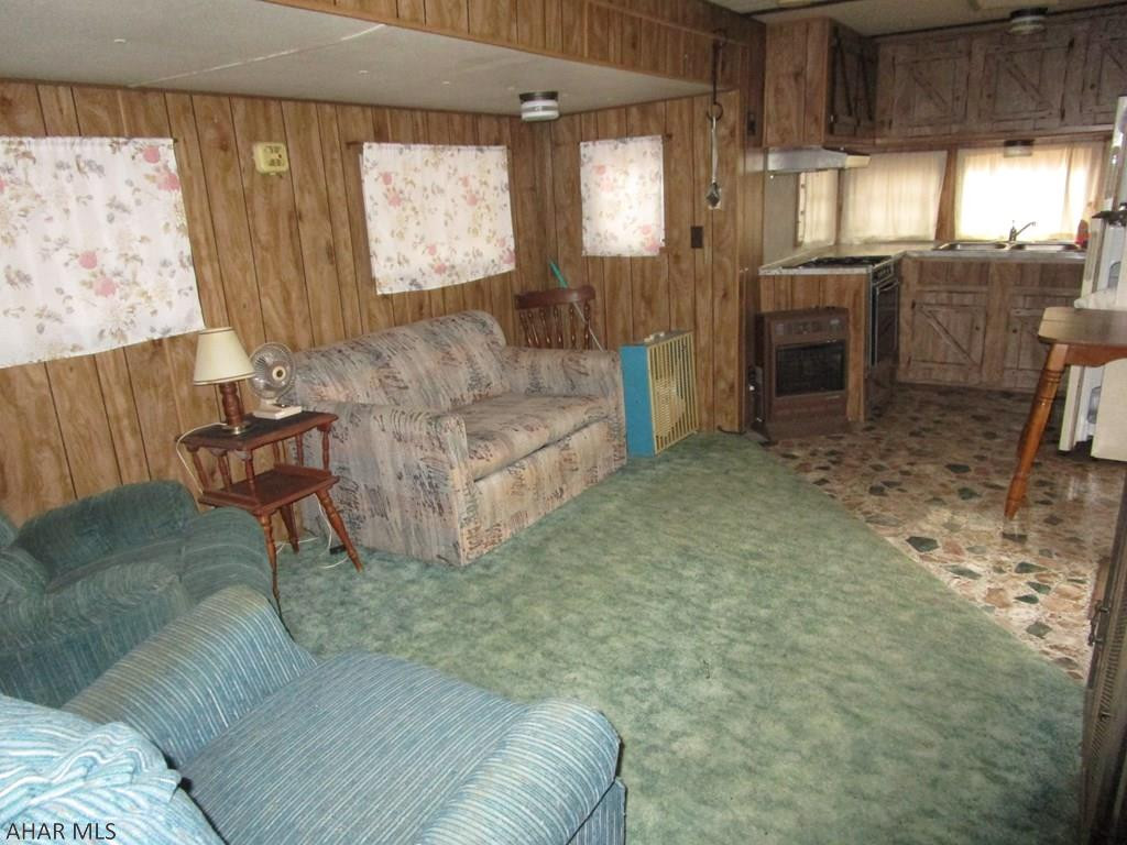 Glendale Yearound - Residential