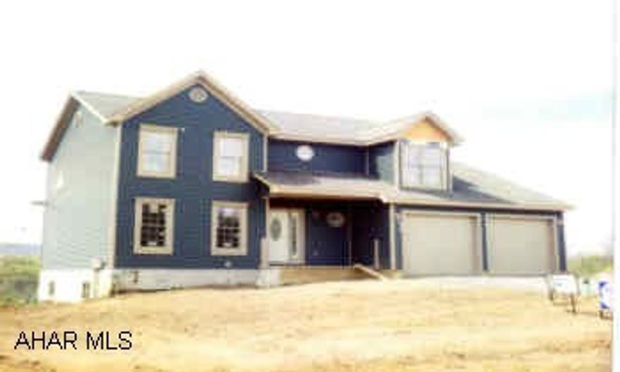 NEW CONSTRUCTION 4 BEDROOMS, 2 1/2 BATHS, GAS HEAT, PUBLIC WATER/SEWER, FAMILY RM. STILL TIME TO PICK COLORS. BELLWOOD SCHOOLS. NEW CONSTRUCTION 4 BEDROOMS, 2 1/2 BATHS, GAS HEAT, PUBLIC WATER/SEWER, FAMILY RM. STILL TIME TO PICK COLORS. BELLWOOD SCHOOLS.