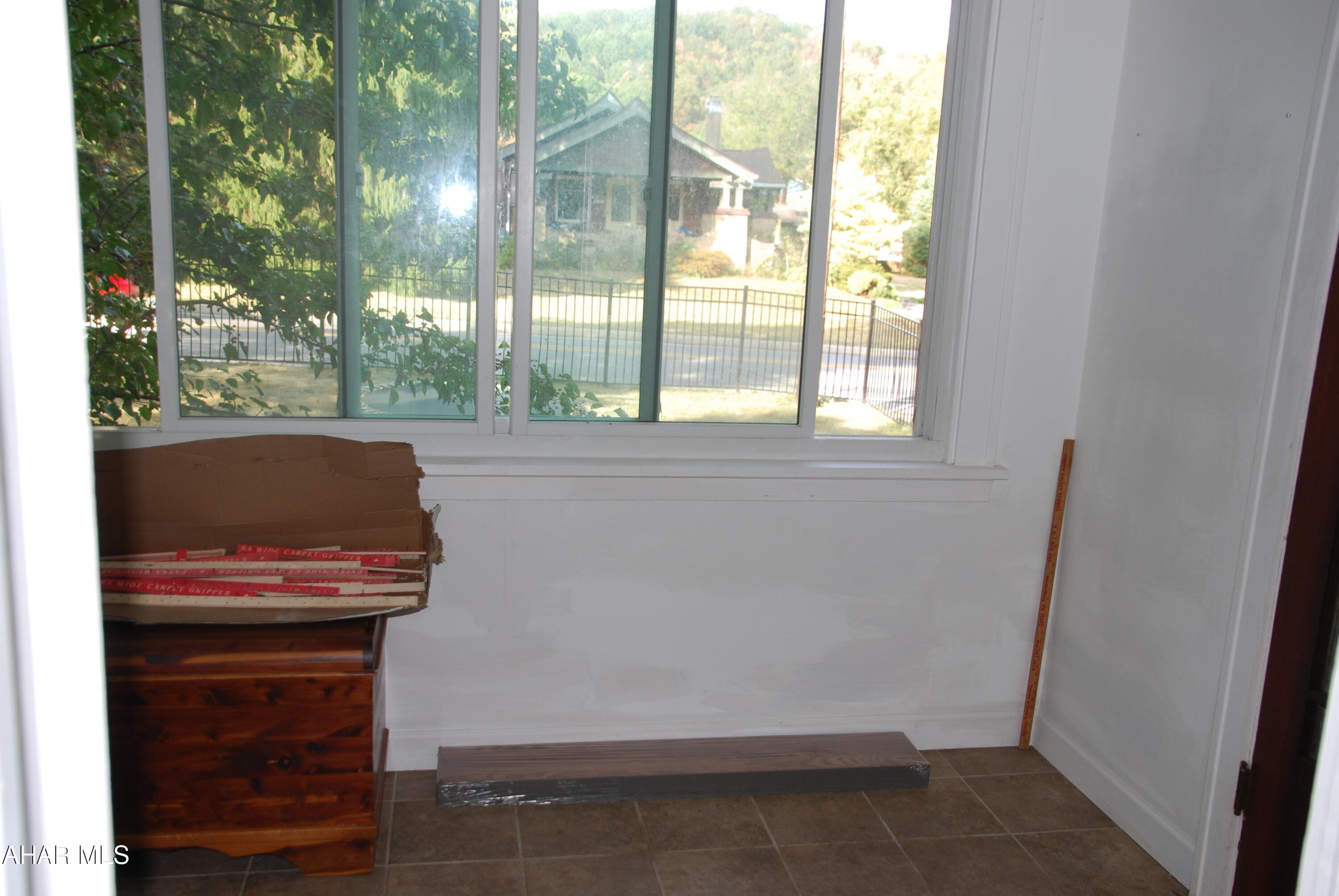 Juniata Gap - Residential